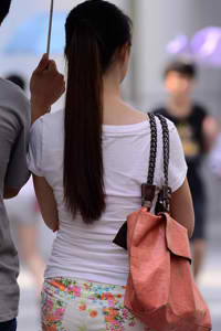 隔壁女孩