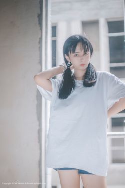 隔壁女孩